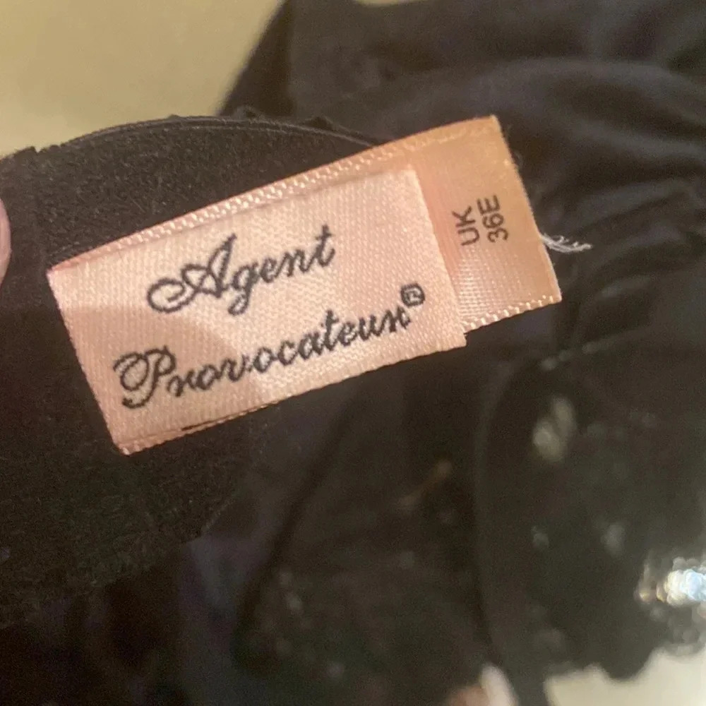 Agent Provocateur bra size 36E - Picture 6 of 7